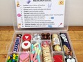 Kit de emergencia 💓🍫💊🙊 ° ° TODO UN HIT!!! 🙋🏻‍♀️🥰 De verdad muuuchas gracias a todos y todas por confiar en nosotros y permitirnos ser sus cómplices para esta fecha 💞 terminamos el día felices por todo el amor que se entregó hoy. Les estaremos mostrando todo lo que entregamos para San Valentín! 👀 ° ° #cupcakes #sanvalentin #sanvalentinesday #tequiero #amor #pasteleria #detalles #regaloscali #calicolombia #corazon #parejas #chocolates