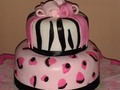 #tortas #cake #fondant #animalprint #pink #DulceriaAnasCupcakes #puntofijo #falcon