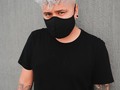 Amigos me cambie de look y así quede, la verdad este gris me gusto mucho y creo que lo convertiré en mi color principal 😳