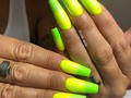 FLUOR 🟢🟡😍 @dvine_nails @dvine_nailshop