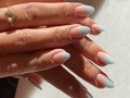 Uñitas y pestañitas listas para nuestra bella @antonelaroccuzzo 🇦🇷😍 @dvine_nails