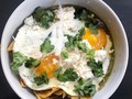 Green chilaquiles + eggs + fresh cheese: The best way to kickstart your morning #breakfast #chilaquiles #mexico #mexcianfood #cdmx #sunday #food #foodie #foodporn #foodpornography #foodblogger #foodpics