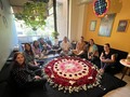 Yesterday was a full day! We decided to take the day off and spend time together as a team.   Sometimes you need to regroup, heal your heart and soul, let things go and start over with new energy.   First we did a cacao ceremony and healing work with flowers, that allowed the team flow better, let go and opened our hearts to new things filled with love and joy.   Then we went for to one of our favorite stalls because we needed all the energy we could get. Yesterday was Wendy’s shopping day for her Europe trip in 10 days. And we needed soooo many things.   And so, Wendy, her mom and dad and her 6 aunties took over the shops in order to get her the best outfits for her summer in Europe.   I can’t imagine how crazy was for Wendy having 8 people handling clothes, making her turn around and squat to see if the jeans fitted, screaming YOU LOOK GREAT! and waiting outside the fitting room chitchatting like chickens. The best reference I can get you is “My big fat Greek wedding” think about that but in Spanish. We also discovered that @claricols has a great mother instinct and helped Wendy chose the best items.   Overall it was fun and exhausting shopping with a teenager. We totally forgot we used to be teens too 😋.  Then the rain caught us on the way back home and we decided to stop for a beer and some snacks making this the best way to finish a beautiful and exhausting day.   It’s important to take the time to be with each other, work is awesome and we love doing tours, but making time for our team, bonding and being there for each other is even more important. We all need days filled with flowers, aunties screams, and infinite love.