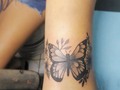 Mariposa con flores, diseño para un cliente! ✒️🎨🦋