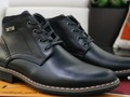 CALZADO CASUAL DE CABALLERO BOTIN 100% CUERO LISSO COLOR NEGRO MODELO ITALIANO TALLAS DESDE 37 A 43 ENVIOS A TODO EL PAIS  VALOR $67 Más envió