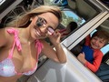 👙👩🏼