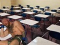 Extraño mucho la Universidad,  Ya éstoy aburrido en casa..   -Yo en la Universidad