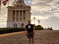 Ayer por la ciudad corazón..