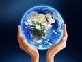 Te reto a hoy las 7 pm que busques un mensaje que salga de tu corazón, cada quien tiene algo para aportar, eso hace que nos conectemos a través de nuestros sentimientos positivos, palabras propias de cada ser en el momento en que conecta con la sanación. Visualiza la tierra dentro de tus manos no la tienes que coger, sino dejarla que libremente ella gire. Después de orar, se la entregas a Dios, dando gracias.🙏🌍💗