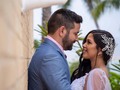 Razón para hacerte un Post Boda  Se podrá ir a localizaciones espectaculares que el día de la boda hubieran sido impensables por distancia y por tiempo, por ejemplo, a vuestro lugar favorito e incluso a otro país. ¿Por qué no llevarse al fotógrafo también?. Novia: @bella_monsalve  Makeup: @kariletmakeup  Estilismo: @wendystylesve  Dirección de fotografía: @hmfotografia  Foto: @edixonrodriguez  #lecheria #postboda #boda #anzoategui