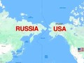 🇷🇺RUSIA Y EE. UU.🇺🇸  Si vives en América y piensas que Rusia está al otro lado del mundo. Te sorprenderá saber que está aproximadamente a 88 km de nosotros en el estrecho de Bering.😲  Sin embargo, en el cuerpo de agua entre Alaska y Rusia, conocido como el estrecho de Bering, se encuentran dos pequeñas islas conocidas como Big Diomede y Little Diomede.   Suficientemente interesante, Big Diomede es propiedad de Rusia mientras que Little Diomede pertenece a Estados Unidos.  El tramo de agua entre estas dos islas es de solo 4.02 km de ancho y en realidad se congela durante el invierno para que técnicamente puedas caminar desde Estados Unidos a Rusia en este hielo marino estacional.  🤯¿Curioso?🤔  ¡Hay un mundo de información que vale la pena conocer y Guardar, compartir! Adelante 😉 Así eres parte de de la solución a tanta infotoxicación 👌🏼 ....... ✅Fuente: @nasazone51  #HoySeQue #Curiosidades #AprenderEsDivertido #Rusia #EstadosUnidosDeAmerica