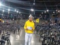 Nacer de nuevo !!   Había un hombre de los fariseos que se llamaba Nicodemo, un principal entre los judíos. Este vino a Jesús de noche, y le dijo: Rabí, sabemos que has venido de Dios como maestro; porque nadie puede hacer estas señales que tú haces, si no está Dios con él. Respondió Jesús y le dijo: De cierto, de cierto te digo, que el que no naciere de nuevo, no puede ver el reino de Dios. Nicodemo le dijo: ¿Cómo puede un hombre nacer siendo viejo? ¿Puede acaso entrar por segunda vez en el vientre de su madre, y nacer? Respondió Jesús: De cierto, de cierto te digo, que el que no naciere de "agua y del Espíritu", no puede entrar en el reino de Dios. Lo que es nacido de la carne, carne es; y lo que es nacido del Espíritu, espíritu es. No te maravilles de que te dije: Os es necesario nacer de nuevo. El viento sopla de donde quiere, y oyes su sonido; mas ni sabes de dónde viene, ni a dónde va; así es todo aquel que es nacido del Espíritu. Respondió Nicodemo y le dijo: ¿Cómo puede hacerse esto? Respondió Jesús y le dijo: ¿Eres tú maestro de Israel, y no sabes esto? De cierto, de cierto te digo, que lo que sabemos hablamos, y lo que hemos visto, testificamos; y no recibís nuestro testimonio. Si os he dicho cosas terrenales, y no creéis, ¿cómo creeréis si os dijere las celestiales? Nadie subió al cielo, sino el que descendió del cielo; el Hijo del Hombre, que está en el cielo. Y como Moisés levantó la serpiente en el desierto, así es necesario que el Hijo del Hombre sea levantado, para que todo aquel que en él cree, no se pierda, mas tenga vida eterna.  Juan 3:1-15
