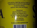 #SoloEnVenezuela Los ingredientes no estan claros de un producto para comerlo ya que puede tener algo de otro aceite.
