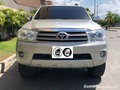 Camioneta 4x4  Marca: Toyota Fortuner Urbana 4x4  Modelo: 2010 Gasolina  Cilindraje: 2.7 Mecánica  4 x 4 Recorrido: 90mil kms Full equipo Cojinería en cuero  Pantalla DVD Vidrios y retrovisores eléctricos  Sensores y cámara de reversa Rines TXL Todos los papeles Ok  Placas de Sabaneta  Lista para traspaso  Excelente estado Precio: $55.000.000 #camionetas #camperos #camioneta4x4 #4x4 #camioneta #toyota #toyotafortuner #fortunerurbana #4x4 #toyotamotors #toyoteros #maquina #fuerza #multimarcas #sevende #ventas #compras #negocios #carrosusados #carrosenventa #monteria