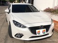 Automóvil sedan Marca: Mazda 3 Touring Modelo: 2015 Automatico  Cilindraje: 2.0  Gasolina  Recorrido: 76mil kms  Full equipo  Cojineria de cuero  Exploradoras  Tecnología Skyactive  Rines de lujo  Vidrios y retrovisores eléctricos  Sensores delanteros y de reversa  Cámara de reversa  Llantas relativamente nuevas  Soat hasta marzo 2021 Placas de Bogota DC  Excelente estado  Precio: $46.000.000 Cel: 3008083720 Instagram: @elnegociovende  Facebook: El Negocio Vende #carros #automovil #carrosenventa #carrosusados #monteria #autos #automovil #monteria #mazda #mazda3 #mazda3touring #mazda2015 #sevende #ventas #negocios