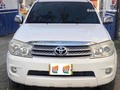 Camioneta  Marca: Toyota Fortuner Urbana  Modelo: 2010 Automatica  Cilindraje: 2.7  Gasolina  4 x 2  Recorrido: 178mil kms  Full equipo  Aire acondicionado independiente para todos los habitáculos  Rines de lujo  Exploradoras  Cámara y sensores de reversa  Pantalla dvd  Todos los papeles ok  Lista para traspaso  Placas de Medellín Ubicación: Sincelejo  Precio: $55.000.000 Cel: 3008083720 Instagram: @elnegociovende  Facebook: El Negocio Vende #camioneta #camperos #toyota #toyotamotors #toyotafortuner #fortuner #urbana #carrosenventa #carrosusados #negocios #monteria #sevende #ventas #usados #compras #sincelejo