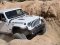 Jeep Rubicon 💪🏼 #videos #caminos #fuerza #diseño #camperos #camionetas #4x4 #camionetas4x4 #subida #vehiculos #carros #cars #quedateencasa #jeep #jeepwrangler #jeeprenegade #rubicon #cuarentena