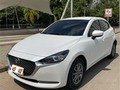 Automóvil HatchBack  Marca: Mazda 2 Touring Único Dueño  Modelo: 2021  Automático  Cilindraje: 1.5  Gasolina  Recorrido: 19mil kms  Full equipo  Vidrios y retrovisores eléctricos  Cojineria de cuero  Cámara de reversa  Pantalla Mazda  Comandos en el timón  Rines de lujo  Tecnología SkyactiveG  Poralizado Nanoceramico  SOAT hasta Marzo 2022  Tecnomecanica No Aplica  Impuestos al día  Placas de Cali  Todos los mantenimientos en Concesionario Mazda  Excelente estado - como nuevo Precio: $69.900.000 . . . #mazda #mazda2 #mazdamotors #automovil #autos #compras #negocios #carrosenventa #automovil #hatchback #usados #carrosenventa #carrosusados #negocios #carro #negocios #sevende #enventa #usado #negocio #clientes