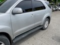 Camioneta  Marca: Toyota Fortuner Urbana  Modelo: 2013 Automático  Gasolina  4 x 2  Cilindraje: 2.7  Recorrido: 145mil kms Cojineria de cuero  7 puestos  Exploradoras  Rines de lujo  Aire acondicionado independiente para asientos traseros  Cámara y sensores de reversa  Pantalla Dvd  SOAT y Tecnomecanica hasta noviembre 2022  Impuestos al día  Placas de Sincelejo  Excelente estado  Precio: $98.000.000 . . . #carros #camperos #camionetas #carrosenventa #carrosusados #carrospesados #usado #camperos #toyota #toyotafortuner #fortuner #toyoteros #usado #monteria #sincelejo #sevende #enventa #camionetas
