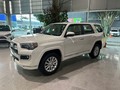 Camioneta 4x4  ✅ NUEVA - CERO KMS  ✅ ENTREGA INMEDIATA  Marca: Toyota 4Runner Limited  Modelo: 2023  Automatica  Cilindraje: 4.0  Gasolina  4 x 4  Full equipo  Rines de lujo  Exploradoras  Cámara y sensores de reversa  7 puestos  Pantalla Android  Comandos en el timón  Cojineria de cuero  Aire acondicionado independiente para asientos traseros  Sillas eléctricas  SunRoof  Rin 18”  ✅ ENTREGA INMEDIATA!!! Precio: $330.000.000 @elnegociovende  . . . #nuevo #carros #camperos #carrosenventa #carrosnuevos #sevende #enventa #camperos #toyota #toyoteros #toyota4runner #toyota4x4 #camionetas #enventa #sevende