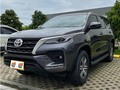 Camioneta  CÓMO NUEVA - ENTREGA INMEDIATA Marca: Toyota Fortuner  Modelo: 2022 Automático  Cilindraje: 2.4  Diésel  4 x 2  Recorrido: 8mil kms  Vidrios y retrovisores eléctricos  Pantalla Android Grande Rines de lujo  Exploradoras  7 puestos  Cámara de reversa  Cojineria de cuero  Comandos en el timón  Luces Led  Sensores delanteros y de reversa  SOAT hasta marzo 2023 Tecnomecanica No Aplica  Impuestos al día  Placas de Bogota DC  Excelente estado Entrega inmediata  Precio: $217.000.000 . . . #camperos #camionetas #toyota #toyoteros #toyotafortuner #fortuner #sevende #enventa #monteria #sincelejo #camioneta #carrosenventa #carrosusados #usados #comonuevo #clientes #carsofinstagram