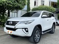 Camioneta 4x4 ✅ Marca: Toyota Fortuner SRV  ✅ Modelo: 2020  ✅ Cilindraje: 2.8 ✅ DIESEL  ✅ 4 x 4 ✅ Automática  ✅ Recorrido: 62mil kms ✅ Full equipo  ✅ Cámara y sensores de reversa  ✅ Pantalla Dvd  ✅ Tiro de arrastre  ✅ 7 puestos  ✅ Aire acondicionado independiente para asientos traseros  ✅ Rines de lujo  ✅ Suspensión Australiana  ✅ Cojineria de cuero  ✅ Tapa baúl electrica  ✅ SOAT hasta Septiembre 2023 ✅ Tecnomecanica No Aplica  ✅ Impuestos al día  ✅ Placas de Medellín  ✅ Excelente estado  ✅ Todos los mantenimientos en Toyota ✅ Precio: $255.000.000 @elnegociovende . . . #carros #camperos #camionetas #toyota #fortuner #toyotafortuner #camperos #camionetas #sevende #enventa #usados #carrosenventa #carrosusados #negocios #enventa #usado #camioneta #toyoteros