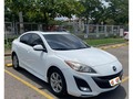 Automóvil Sedan  ✅ Marca: Mazda 3 All New  ✅ Modelo: 2011  ✅ Cilindraje: 2.0  ✅ Gasolina  ✅ Recorrido: 128mil Kms  ✅ Full equipo  ✅ Sonido Bosé  ✅ SunRoof  ✅ Rines de lujo  ✅ Vidrios y retrovisores eléctricos  ✅ Llantas nuevas  ✅ Cojineria de cuero  ✅ Sensores de lluvia, de luces y parqueo  ✅ SOAT hasta junio 2023  ✅ Tecnomecanica hasta julio 2023 ✅ Placas de Medellín  ✅ Excelente estado  ✅ Precio: $45.000.000 @elnegociovende . . . #carros #automovil #autos #sedan #mazda #allnew #mazda3 #mazdamotors #usados #carrosenventa #sevende #enventa #carro