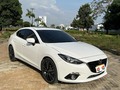 Automóvil sedan  ✅ Marca: Mazda 3 Grand Touring  ✅ Modelo: 2017 ✅ Automático  ✅ Cilindraje: 2.0  ✅ Recorrido: 81mil Kms  ✅ Gasolina  ✅ Cojineria de cuero color blanco  ✅ Vidrios y retrovisores eléctricos  ✅ Comandos en el timón  ✅ Pantalla original  ✅ Cámara de reversa  ✅ Sensores delanteros y de reversa  ✅ Sensores de luz y de lluvia  ✅ Tecnología Skyactive ✅ Rines de lujo 17” ✅ Llantas nuevas ✅ Full aire  ✅ SOAT hasta diciembre 2023  ✅ Tecnomecanica Nueva  ✅ Impuestos al día  ✅ Placas de Envigado  ✅ Excelente estado  ✅ Precio: $76.000.000 @elnegociovende  . . . #carros #automovil #sedan #autos #sevende #mazda #mazda3 #touring #mazdamotors #enventa #carrosusados #carrosenventa #monteria #negocios #sevende #autos #mazdamotors