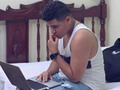 Nunca pares de crear 🙏🏻 pero esta vez que sea desde casa #SinlaH  #music #producer #flstudios #beatmaker #quedateencasa #beat #reggaeton