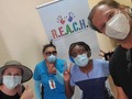 Gracias por tanto! @reachlvorg #alcanzandovidas @rebiizacevez @jewahwah #máma #covid_19 #reach #reachlasvegas #nonprofit #covid19testing