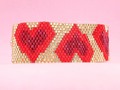 ♥️ El Amor está en todas partes y en cada detalle de este hermoso brazalete tejido con mostacillas Delicas totalmente hecho a mano💕 . . ✨Para inf. Y precios al DM 💌 +56 953523476 ✨Disponible en tienda lacasona. ✨Gral. Holley 134, Providencia .  #loversEM #jewellery #accesorios #miyuki #hechoamano #jewlery #accesories #collar #bañodeoro #brazalete