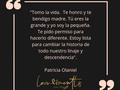 El mejor regalo que podemos darle a nuestra madre no es material, es un regalo que viene del alma y es sanar nuestra relación con ella ❤️  Carta para sanar con mamá:  Madre, necesito sanar contigo para poder vivir mi propia vida en armonía. Eres el canal que elegí para vivir esta experiencia física. Te escogí porque eras perfecta para mí. Gracias mamá, lo hiciste estupendo.  Mi niña herida ha estado muy resentida contigo durante todos estos años. Te cerré mi corazón desde hace mucho. Pero eso me ha mantenido atada al dolor, a un dolor que ya no quiero en mi corazón.  No soy tu víctima por que sé que hiciste lo mejor que podías con lo que tenías y sabías. Ahora estoy libre para crecer, evolucionar y reconciliarme contigo. Reconozco a la niña herida que hay en mí y aprendo a darle todo el amor y aceptación que no recibió de la forma que ella esperaba.  Me alejé de ti creyendo que con eso iba a evitar el dolor, pero el dolor de no sentirme amada tal y como soy, de no sentirme suficiente; me ha hecho ir por el mundo buscando un amor y aprobación que nadie podrá nunca darme y ello me ha hecho sufrir mucho.  He vivido demandando amor constantemente a través de “ser buena”, “ponerme hasta el final”, “dar de más”, buscar aprobación, permitir abusos, querer permanecer, lograr reconocimiento profesional, sufrir por lo que los demás digan o piensen de mi, etc, etc…  Hoy estoy decidida a consolar y sanar a mi niña herida. Necesito reconectarme contigo porque a través de ti es que me reconecto con la vida y con toda mi fuerza interior.  Pido al gran espíritu poder ver a la mujer que eres sin juicios, poder ver todas tus decisiones sin juicios y poder aceptarte tal y como eres sin que me duela. En la medida que te acepto, me reconcilio conmigo misma, porque tú eres la semilla de donde parto y la que me permite desplegar todo mi potencial.  ‘Mamá  Madre me siento feliz de ser quien soy, me amo con todo mi corazón y disfruto inmensamente estar viva.  Gracias por traerme a este mundo.     Por Patricia Olaniel