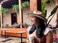 No puedo ser asteric aunque quiera, 🤧 entonces una fotita así noramalita porque andaba en un café bonito♥️ (y algo caro por cierto) jajaj 🙂