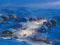 #EnImagenes Estos son los ganadores del concurso anual de National Geographic Travel Photographer of the Year.  Las fotografías son juzgadas por un panel de expertos y el staff de National Geographic. Se divide en tres categorías: Naturaleza, ciudades y personas.  Weimin Chu se gana el Grand Prize y toma el primer lugar en la categoría de "ciudades" con su fotografía llamada "Greenlandic Winter", la cual muestra el pueblo de #Upernavik (#Groenlandia) cubierto de nieve.  Huaifeng Li toma el primer lugar en la categoría de "personas" con "Showtime", donde muestra a un grupo de actores preparándose para una presentación de opera en Licheng County (#Shanxi-#China)  Tamara Blazquez gano el primer lugar en la categoría de "naturaleza" con "Tender Eyes," que muestra a un buitre leonado en los cielos del Parque Nacional de Monfragüe (#España). Cual fotografía te gusta mas?? #NationalGeographic #NationalGeographicTravelPhotographeroftheYear #LichengCounty #WeiminChu #GreenlandicWinter #HuaifengLi #Showtime #TamaraBlazquez #TenderEyes #ParqueNacionaldeMonfragüe #Monfragüe #viaje #destino #naturaleza #personas #ciudades #travel #Fotografia