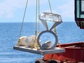 #ImagenDelDia Un "anillo de diamante" realizado de concreto y acero es el elemento principal de I FOUND IT!, una escultura creada por Ingram Ober y Marisol Rendon.  La obra es parte de #UMA (Underwater Museum of Art), el primer museo subacuático en Estados Unidos, ubicado en Golfo de México (#Florida)  #GolfodeMexico #USA #Museo #arte #escultura #IFOUNDIT #IngramOber #MarisolRendon #underwatermuseumofart