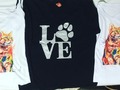Gracias daniel, esposa e hija 🤗💖 por apoyarme 💪🏻 si te interesa tener un outfit para animal lovers escribeme 3176687686 te lo hacemos realidad