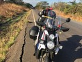 Por más que busque algo que decir ella simplemente es perfecta solo le hace falta un buen equipo de trabajo solo diré que mis 120 kilos más de 60 de ivanna y los 40 de equipaje adicionales te agradecemos no haber ni tocido en la ruta
