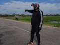 De allá vengo se titula esta foto a 550 kilómetros de mi casa en medio de la sabana y disfrutando al máximo nuestra aventura. Estamos de estreno en nuestro canal de YouTube con el lanzamiento del segundo capítulo de en moto por Venezuela