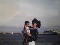 Para las madres que tuvieron que tomar la difícil decisión de abortar…  Para las madres de familias homoparentales que se enfrentan a las dificultades de una sociedad que les dificulta la inclusión…  Para las tías que se desvelan, se preocupan y cuidan a sus sobrinos como si fueran sus hijos…  Para las abuelas que dedicaron los últimos años de vida, cansadas y desinteresadamente, a acompañar y proteger a sus nietos como suyos…  Para las mujeres que sueñan con hacerlo pero tienen que atravesar el arduo camino de la infertilidad…  Para las madres que conciben vidas que no llegan a su término y vuelven a intentarlo una y otra vez…  Para las mujeres que lograron sortear la bala de la maternidad y decidieron no serlo, como diría @evasoriano_  Para las madres inmigrantes que no han podido ver a sus hijos por años porque están tratando de asegurarles un mejor futuro…  Para las madres que han tenido que sacrificar sus valores y hacer cosas que jamás hubiesen hecho solo para darle de comer a sus hijos…  Para las madres con capacidades especiales, físicas y mentales, cuyo reto es cuidar su vida y la de alguien más…  Para las madres con hijos con necesidades especiales que anhelan la mejoría, el progreso y la autonomía de sus hijos día tras día…  Para las madres solteras que han tenido que desdoblarse para llevar a cabo uno de los trabajos más arduos de manera solitaria…  Para las madres que se convirtieron en madres sin querer serlo…  Para las madres que perdieron a sus hijos en el vientre o en la vida y tuvieron que seguir viviendo sin ellos…  Todas las mujeres tenemos que enfrentarnos todavía en esta sociedad a la pregunta de si queremos o no ser mamás, así que para todas nosotras que hacemos lo mejor que podemos con lo que tenemos, feliz día.