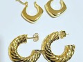 Estas bellezas ya están disponibles 🥰 escríbenos al directo o visitanos CCP Rakan calle 07 entre carreras 11 y 12 calabozo estado guarico   #hoops #argollas #argollasgrandes #maxiargollas #argollashoops #accesorios #zarcillos #aretes #earcruf #earrings #accesoriospersonalizados #accesoriosdemoda #jewelry #bisuteriafina