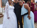 Fui parte de una boda hermosa de mi enfermera bella Eyda Escudero... Y fue ella y Miss Elidya Espinosa las que me llevaron a ANEP en 2019 (gracias al Licdo. Juan Carlos Hernandez mi laboratorista favorito) y hoy me siento parte de la familia del gremio de las enfermeras.   Me sentí tan feliz de poder ayudar en su boda con la grabación en vivo de toda su ceremonia a través de su cuenta de instagram.  Dios bendiga esa maravillosa union junto a Don Alexander Morris y sus dos hermosos hijos.  Dios te bendiga hoy y siempre mi enfermera favorita y bella ❤️❤️❤️
