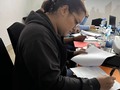 A veces uno quisiera hacer tantas cosas, no esperar y que se dieran ya!  Pero algunas toman muchísimo tiempo... Si las cosas se dan se dan, sino pues que no se den.  El tiempo de Dios no es mi tiempo, el de él es perfecto.  En el camino seguimos dándole a todo, pero aclarando que siempre trabajaré con aquellos con los que me sienta a gusto, en paz, serenidad, bienestar y una sensación de tranquilidad, para eso uno es independiente no?   Sino consigues eso entonces para que trabajar para ser tu mismo jefe.  Es cierto que todo mundo tiene un carácter diferente, una manera diferente de ser y actuar, pero yo no tolero la gente ni los clientes soberbios, malcriados, malagradecidos, patanes y amargados que creen que son más que los demás, esos que imponen su criterio y buscar hacer un trabajo que ni siquiera saben hacer porque no es su estudio o vocación.  El camino de Dios es incierto pero perfecto... si he llegado hasta aquí por puro esfuerzo y enfrentando pruebas muy duras que me han hecho fuerte de caerme, levantarme sacudirme las rodillas (sobre todo la izquierda la más jodida) y seguir adelante, lo que pase no me detendrá.  Hoy ando filosófica y pensando que en definitiva todo llegará a quién sabe esperar.  #fabioladeleondm #momentos #fotos #oportunidad #trabajo #instagram #nuncaquieta #siempreandando