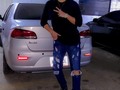 Cada ves pasan los años y yo todavía me siento como si fuera el mismo Niño o joven que se crió en el barrio 19 de abril donde se maneja la velocidad y luego me mude al manteco donde se mueve el comercio 💵 ahora pienso ya tengo 31 ya es hora de tener una novia esposa tener un hijo y una familia, ya no puedo seguir en el pasado aunque me gusta esa vida pero toca es vivir el presente y el futuro 🥵 hay pega la nostalgia que viene más responsabilidad y menos salidas nocturnas 🫣 cada 10 años la vida es diferente aprovechen los 15 a 30 años crearme esos tiempos no se repiten 😔