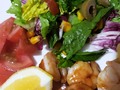 #eatrealfood #eatclean#yummy#foodporn#nutrition #foodporn#shrimps#citric#salad#veggies#greenolive#oliveoil#lettuce#lime#tomato#radicchio