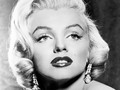 #Repost @arteymediord with @repostapp. ・・・ Sabías que...un día como hoy nació Marilyn Monroe, en 1926.💁🎬📹📺 Marilyn Monroe fue el nombre artístico de Norma Jean Mortensen, modelo estadounidense e ícono universal del mundo del cine. El 5 de agosto de 1962 fue encontrada sin vida en su casa, a causa de una sobredosis de sedantes. Antes de su muerte, según la historia, había vivido un romance con los hermanos Robert F. Kennedy (Fiscal General de los Estados Unidos 1961 - 1964) y John F. Kennedy (Presidente de los Estados Unidos 1961 - 1963) y la repentina decisión de este último de abandonarla podría haberla impulsado a consumir una sobredosis de barbitúricos. En 1946 consiguió su primer contrato con el estudio cinematográfico 20th Century Fox. #AyMInforma #sabiasque #MarilynMonroe @rcavada @wandaysabeloficial @teamgmelo