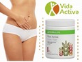 Las frutas y verduras son parte esencial de nuestra alimentación ya que aportan una amplia gama de vitaminas y minerales, que cumplen diversas funciones en el organismo, sin embargo la mayoría de las personas tienen una ingesta deficiente de estas.  Las personas promedio ni siquiera cumplen con un mínimo de 25 gramos de fibra al día, la mayoría apenas ingerimos 15 gramos. La fibra es la parte estructural de una planta, se halla en las frutas y verduras enteras, los frijoles y los granos. Ahora bien cada clase de fibra tiene un efecto distinto en el cuerpo humano, por lo que es muy importante obtener fibra de diversas fuentes.  Las manzanas, naranjas, zanahorias, avena y centeno contienen fibra soluble la cual pasa por el organismo dando una sensación de saciedad, retardan la absorción de glucosa o azúcar en el torrente sanguíneo ayudando a disminuir los niveles de colesterol en la sangre.  Otra forma de fibra es la insoluble en agua y está presente en las verduras, trigo, arroz y otros granos enteros. Esta clase de fibra acelera el paso de los alimentos por el intestino y atrapa el agua, por lo que es particularmente buena para prevenir el estreñimiento.  Esto le ayudará a mejorar su digestión y con ello a sentirse bien y ligero todos los días. Para obtener más fibra de sus alimentos, consuma con mayor frecuencia fruta, verduras enteras, cocidas y crudas, así como pan hecho de harinas integrales. También puede complementar sus alimentos con la Fibra Activa de Herbalife la cual otorga fibra soluble e insoluble y apoya el crecimiento de la flora intestinal.  Fuente: * Este producto no tiene el propósito de tratar, curar ni prevenir enfermedad alguna. Consulte a su médico antes de hacer algún cambio en su alimentación. #Herbalife #Bienestar #deporte #club #Salud #herbalifepanama #VidaActiva #recuperacion #panama #nutricion contáctenos por el +5076981-5836