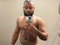 Me siento vacío, como si me faltara una hamburguesa 🍔 con 🍟papas y un gran refresco🥤…  . . . . . #gym #bodybuilding #bodymotivation