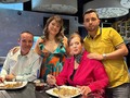 Hermana, poder felicitarte hoy es un regalo, porque es tenerte otro año más, y para mi, saber que tú existes en este mundo que a veces me resulta caótico, me da paz, esperanza y tranquilidad. ¡Brindemos por tu cumpleaños y que Dios te bendiga!🙏🏻😘🥂🍾 Y los Cumpliste Muy Feliz Sis💛 #Medellin #HanamiRestaurante #Poblado #HappyBirthday🎂   Restaurante: @hanamigastronomia 🍲🥢🥡 100% Recomendado👌🏻