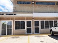 🔵 *RE/MAX Hogar Vende Oficina en C.C Marvi* _Ubicado en la Av10_  📐 75Mts²  • Área de Recepción  • Sala de Espera • 4 Oficinas  • 2 Baños • 6 Puestos de Estacionamiento   _Totalmente Amoblada, Ideal para firmas de contadores, bufete de abogados u otras profesiones_  *Precio: 35.000 Neg.* *Codigo: 174860*