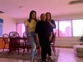 Mami:  En este día especial quiero agradecerte por todo lo que has hecho por mí. Gracias por tu amor incondicional, por tu paciencia, por tus enseñanzas . Eres una madre maravillosa y estoy muy agradecida por tenerte en mi vida. Espero que hoy te sientas amada y apreciada, porque lo eres. Te mereces todo lo mejor en la vida y espero poder hacerte sentir especial en este día.  ¡Feliz Día de las Madres! Te quiero mucho.  Con todo mi amor,  Alonso Vivian y Gaby ♥️♥️ph